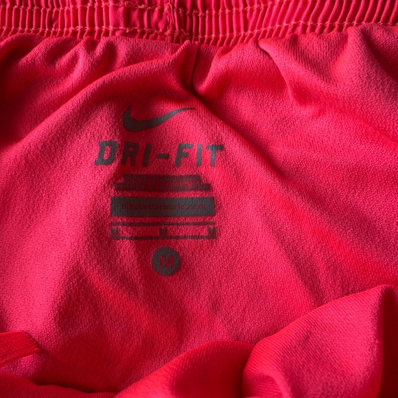 Medium GUC Nike Tempo Short - Picture 4 of 6